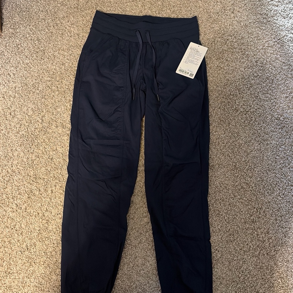 BRAND NEW lululemon navy joggers
